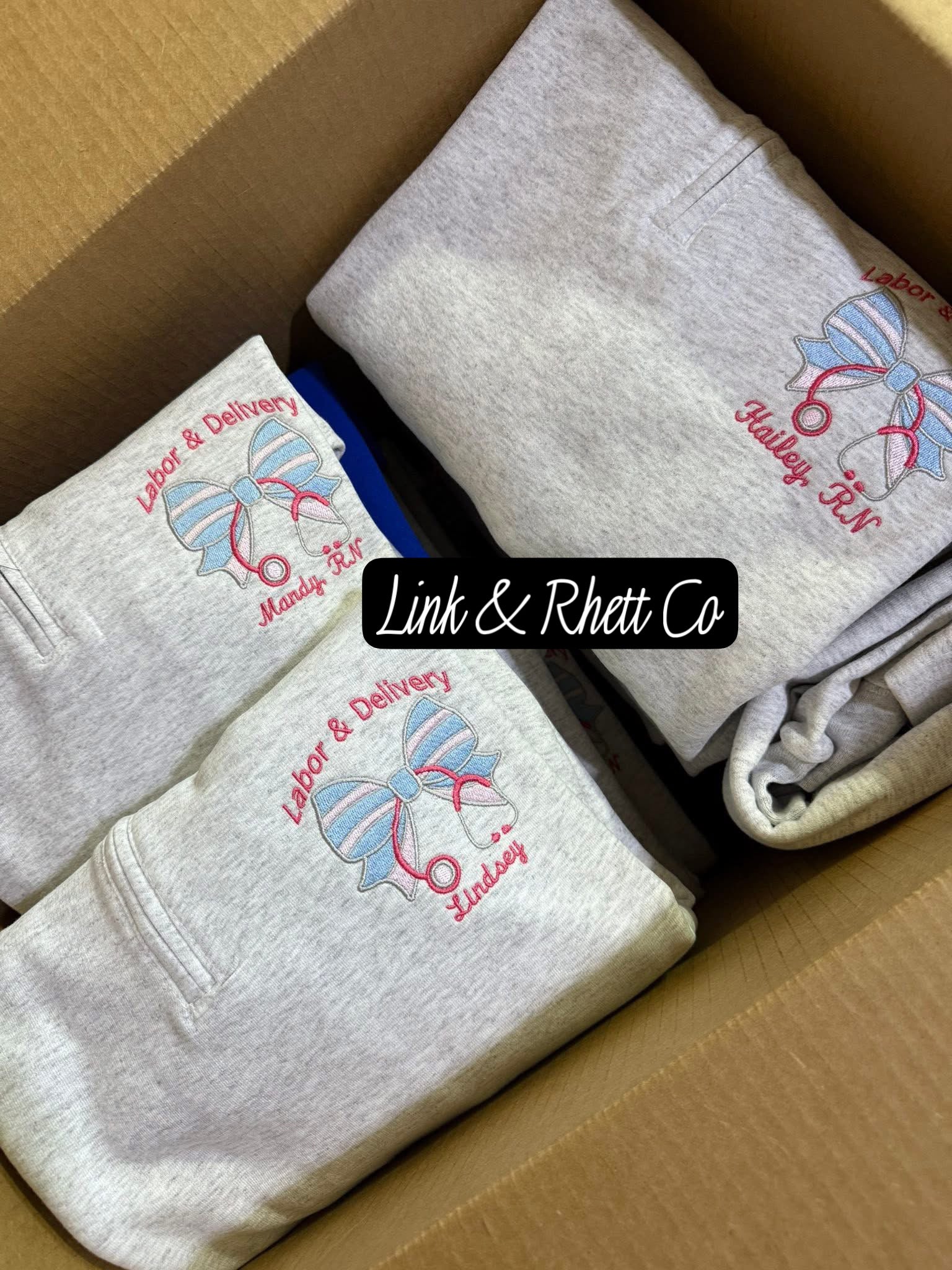 Stethoscope Bow Embroidered crew/quarter-zip